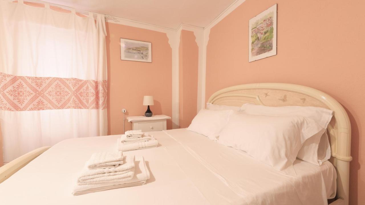 Welcomely - S'Apposentu Hotel Bosa Exterior foto